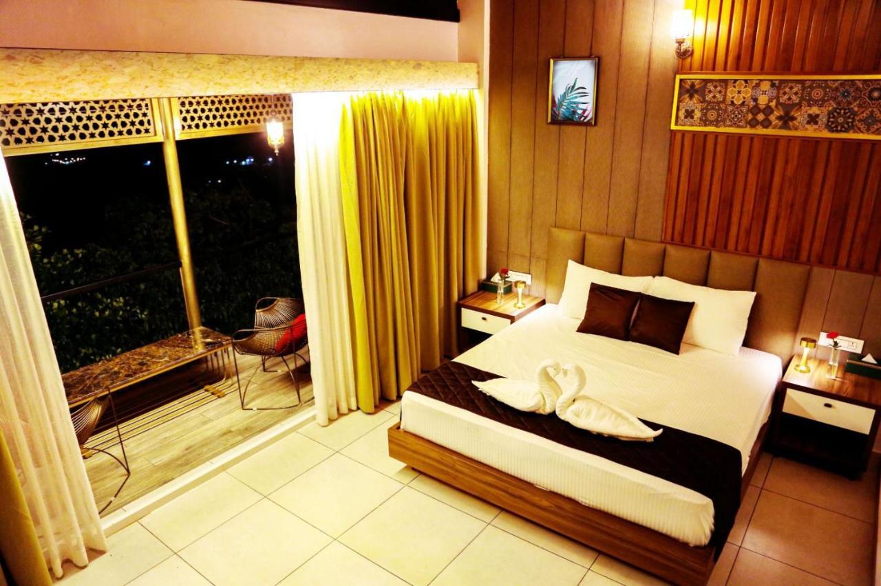 Boulevard Resorts Kakkadampoyil ภายนอก รูปภาพ